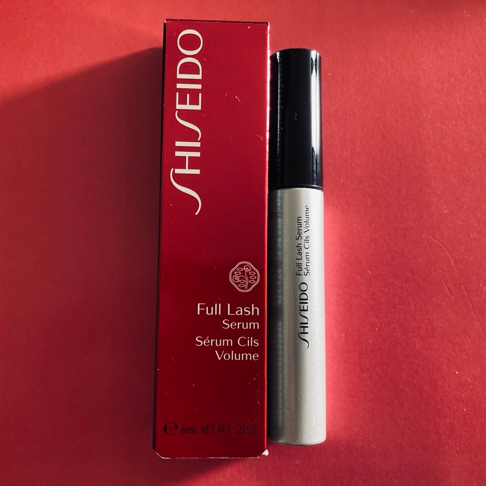 SHISEIDO - FULL LASH SERUM - Brand New!